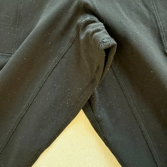 Lululemon Align Jogger in black - Picture 8 of 8